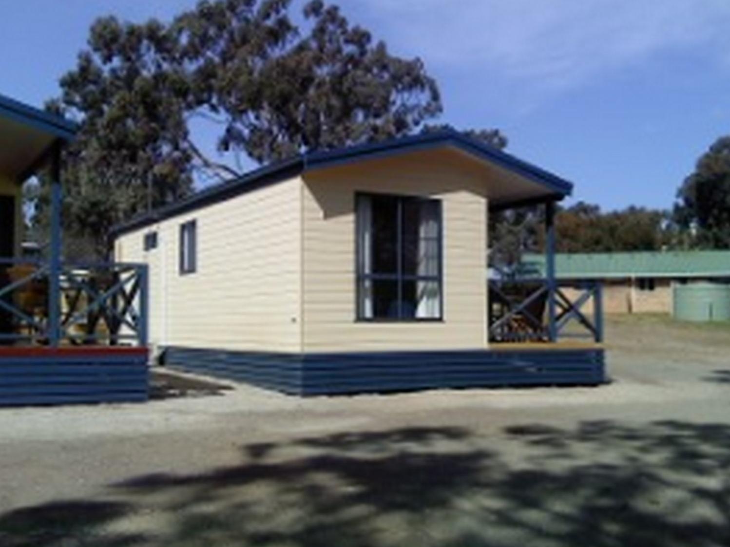 Goulburn South Caravan Park Екстер'єр фото